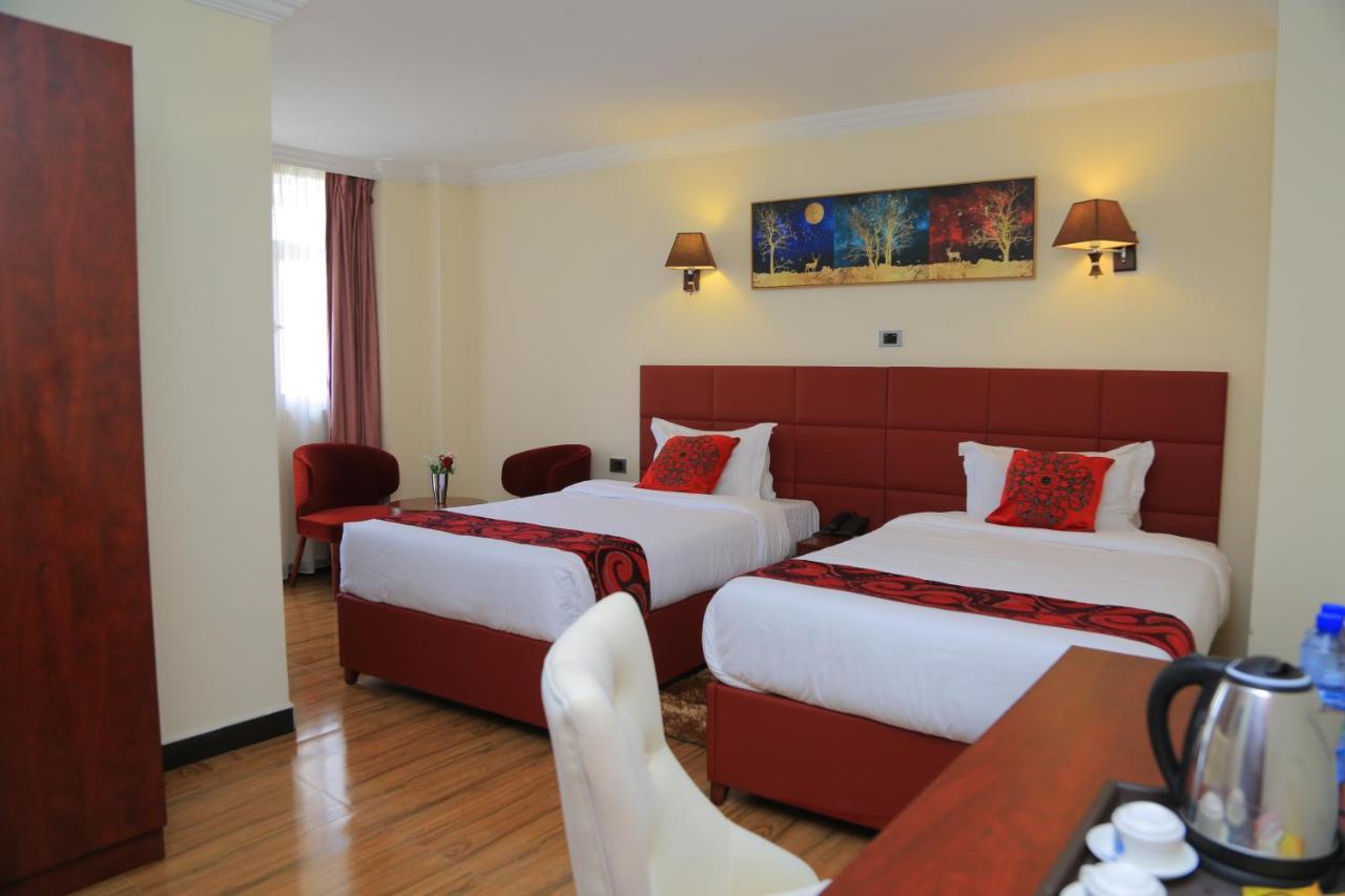 Moonlight Hotel Аддис-Абеба Экстерьер фото