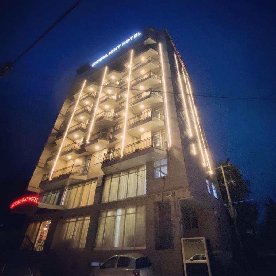 Moonlight Hotel Аддис-Абеба Экстерьер фото