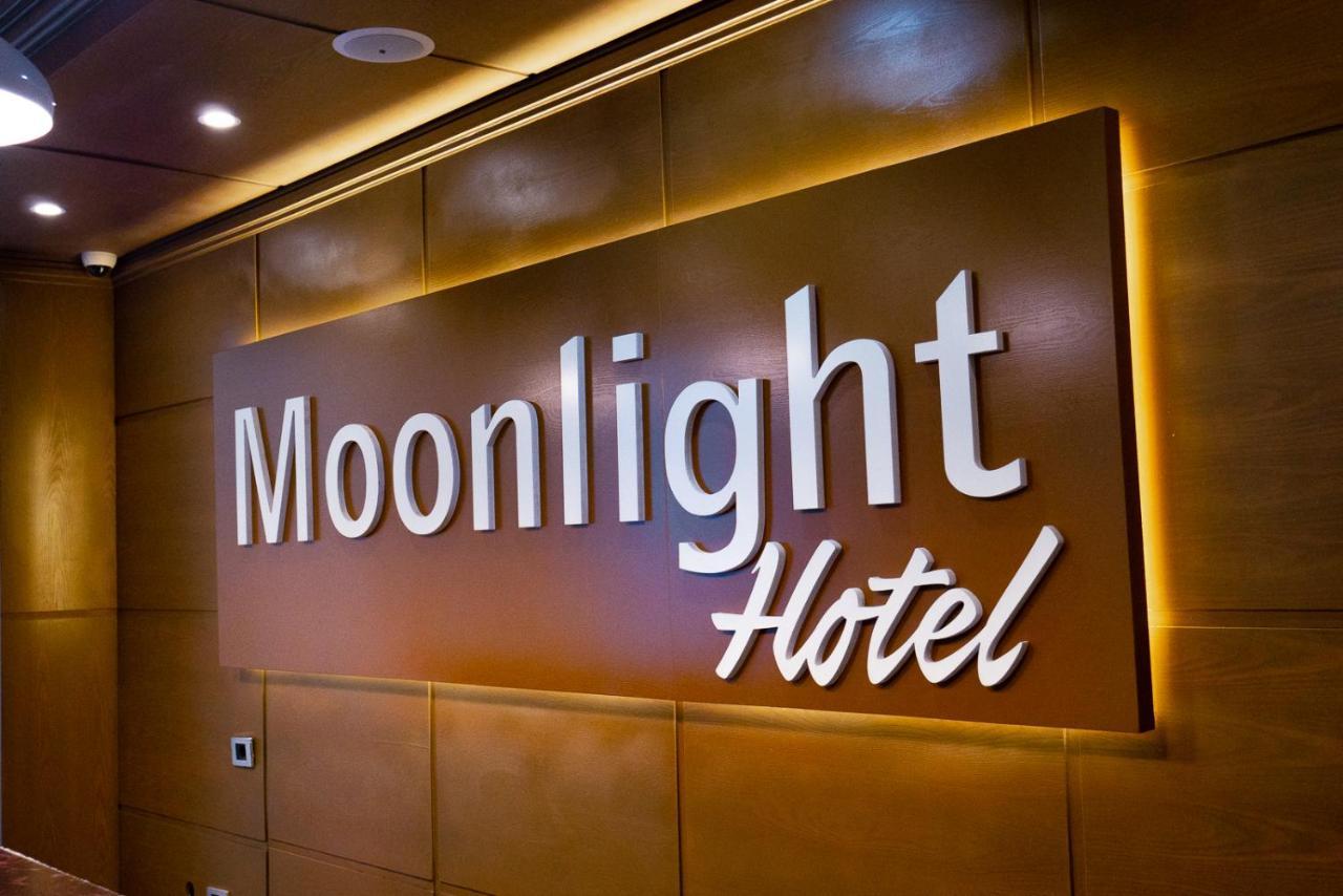 Moonlight Hotel Аддис-Абеба Экстерьер фото