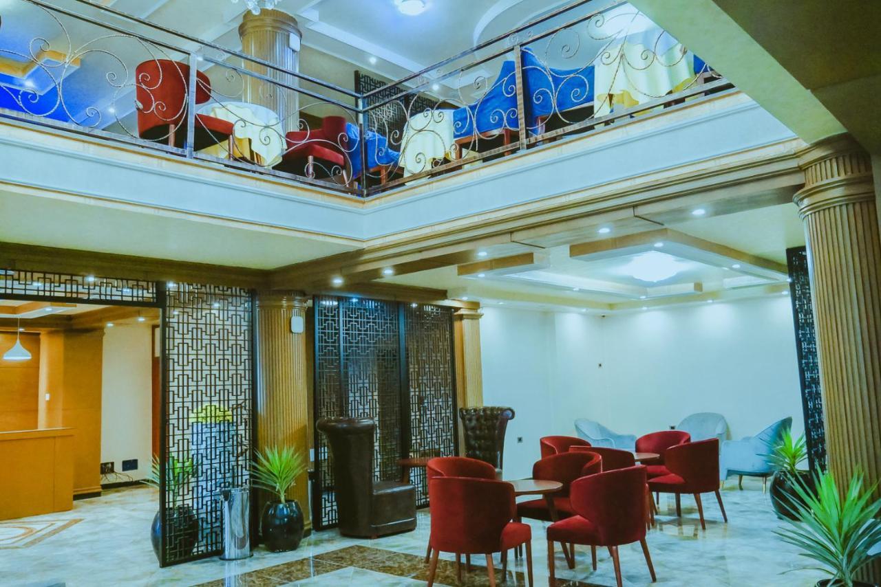 Moonlight Hotel Аддис-Абеба Экстерьер фото